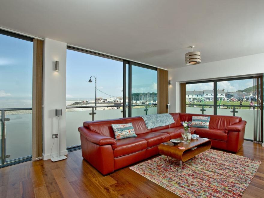 Beach View - 63 Horizon View