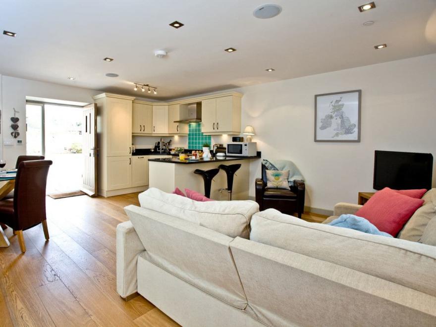 The Parlour - Wellesley Park