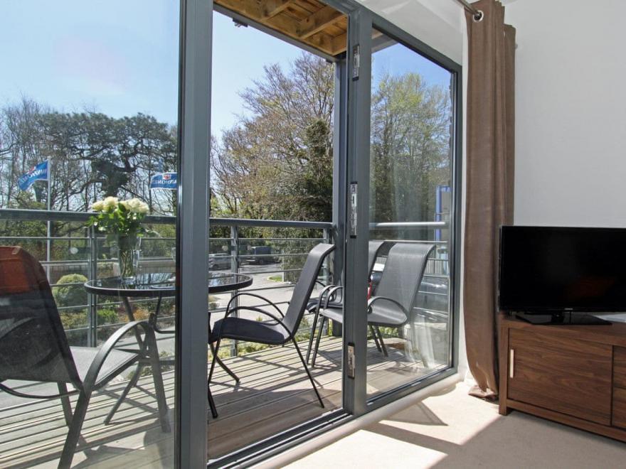 3 Waterwheel Apartment