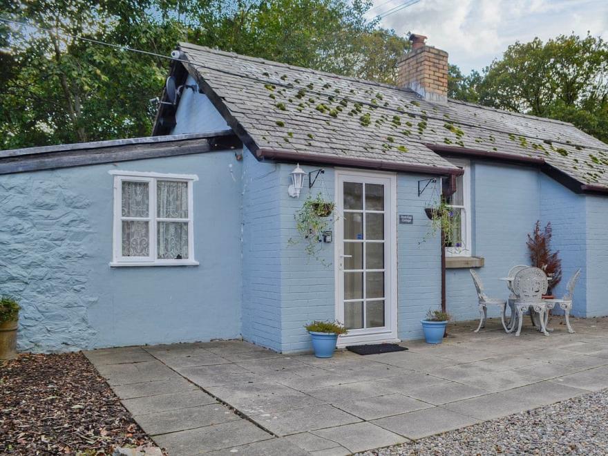 Duckegg Cottage - UK10247