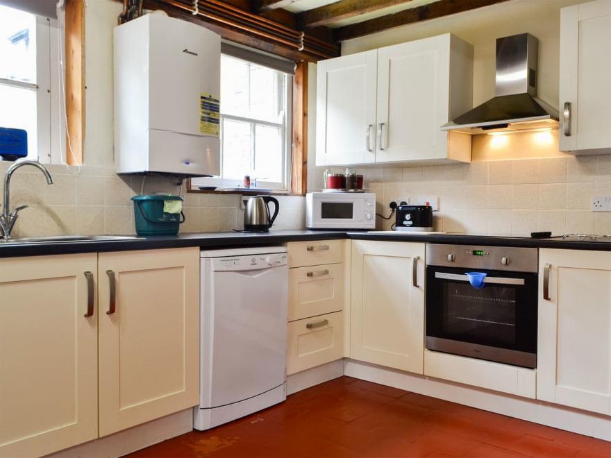 The Willows - UK10252