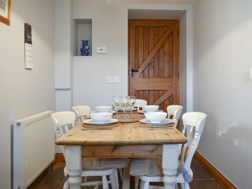 The Sheep Fold - UK10270