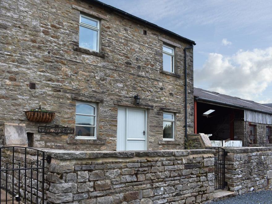 The Stable - UK10271