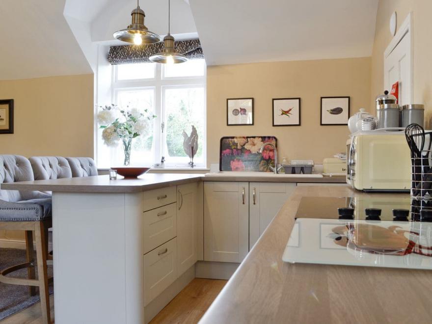 The Courtyard - UK10333