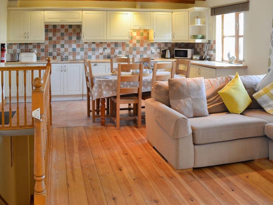 The Hayloft - UK10348