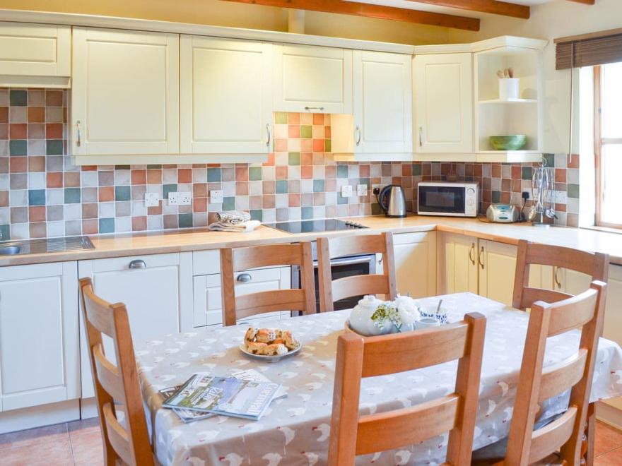 The Hayloft - UK10348