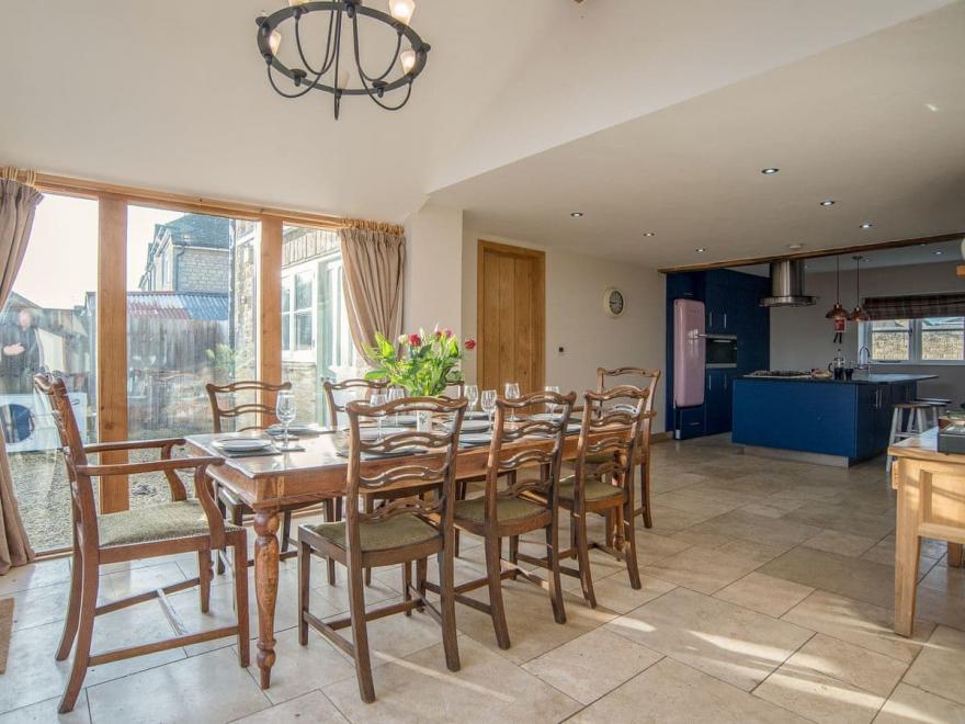 Cotswolds Country House