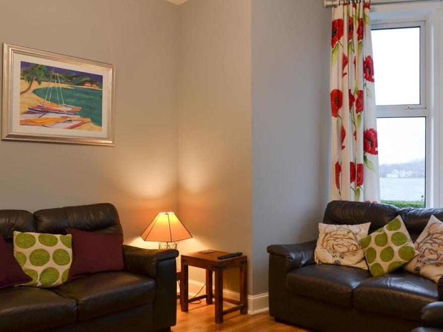 Loch View Apartment Kilmun