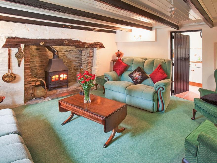 Farm Cottage UK10591