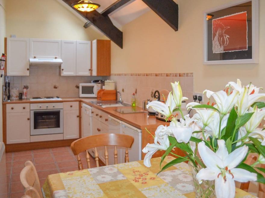 Farm Cottage UK10591