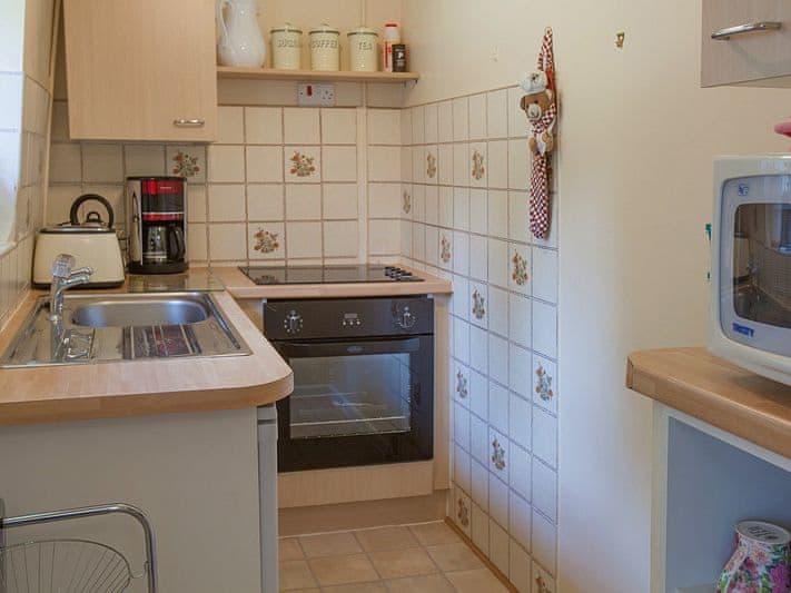 Kingfisher Apartment UK10595