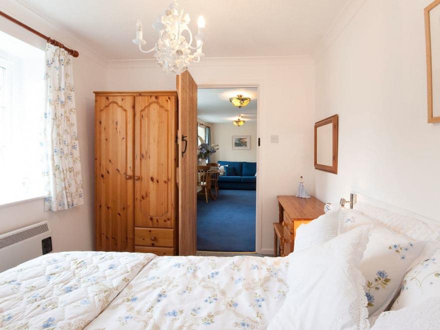 Kingfisher Apartment UK10595