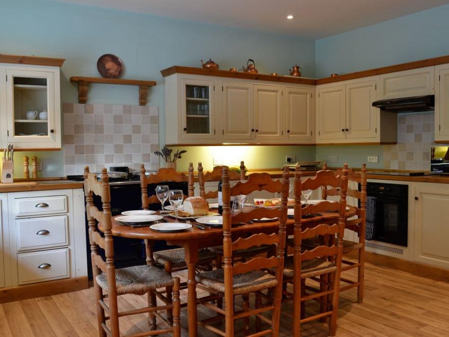 Stable Cottage - UK10628