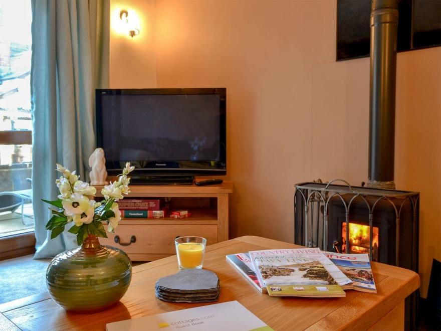 Lane End Linney - UK10656