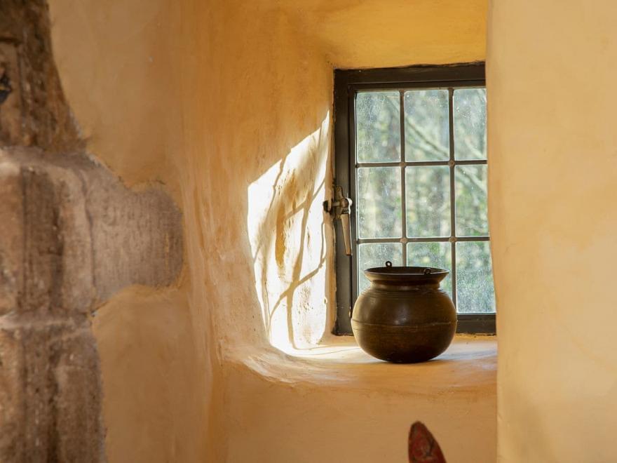 Braidwood Castle - UK10672