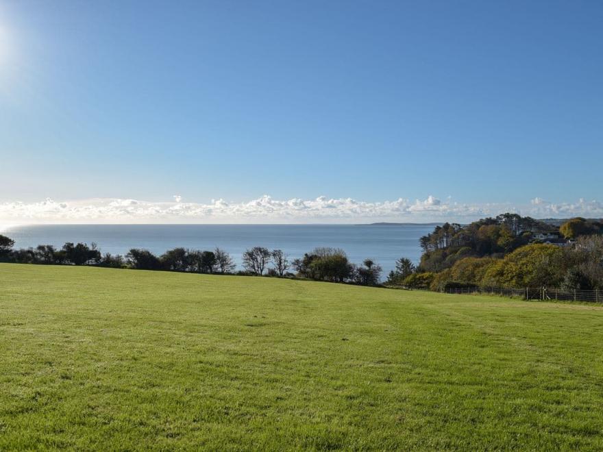 Stable Cottage - UK10694