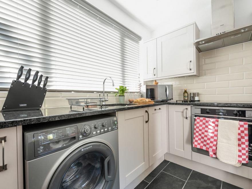 Little Falls - UK10779