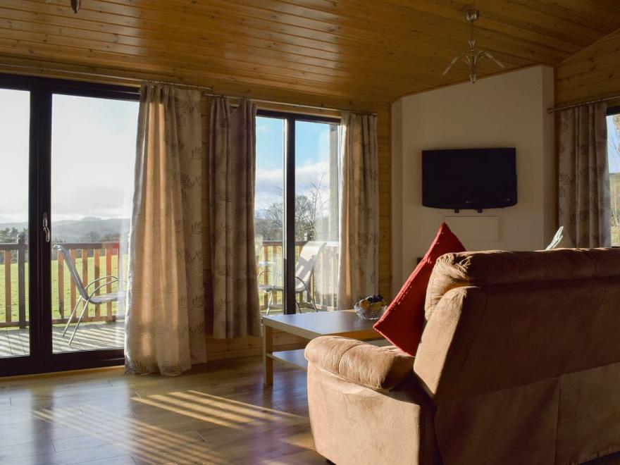 Parkside Lodge - UK10793