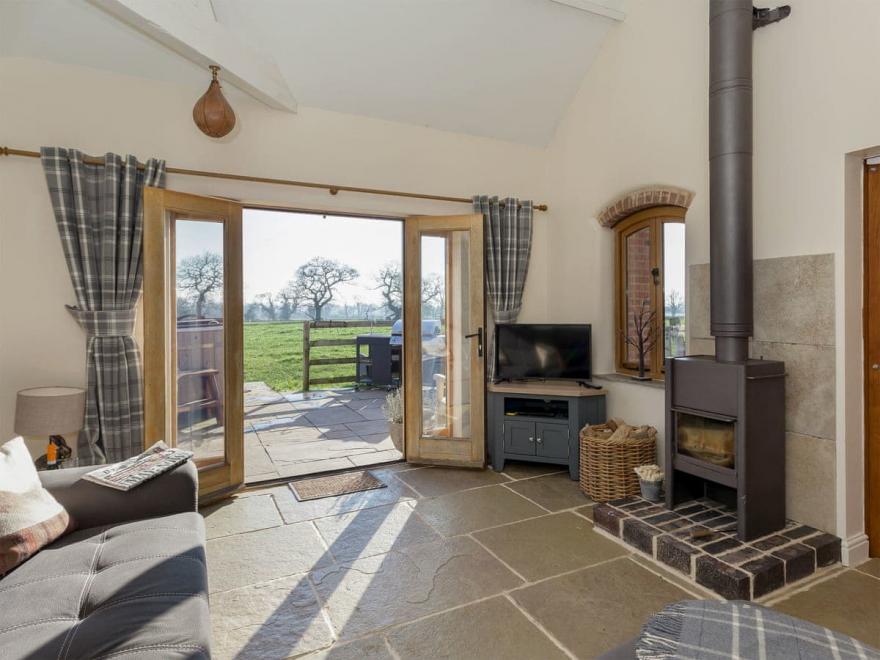 Butterpot  Cottage - UK10801