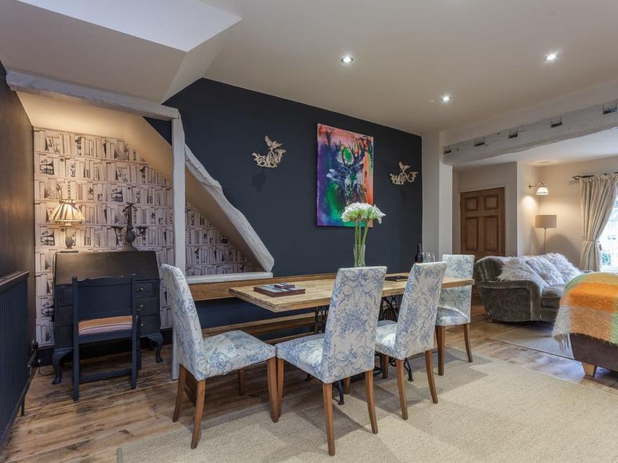 Pilley Green Cottage