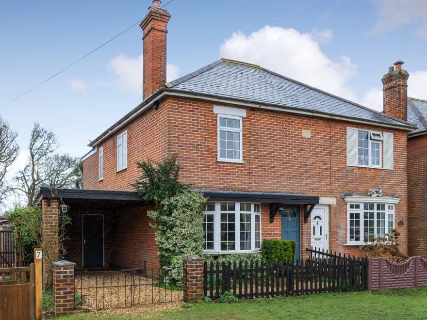 Pilley Green Cottage