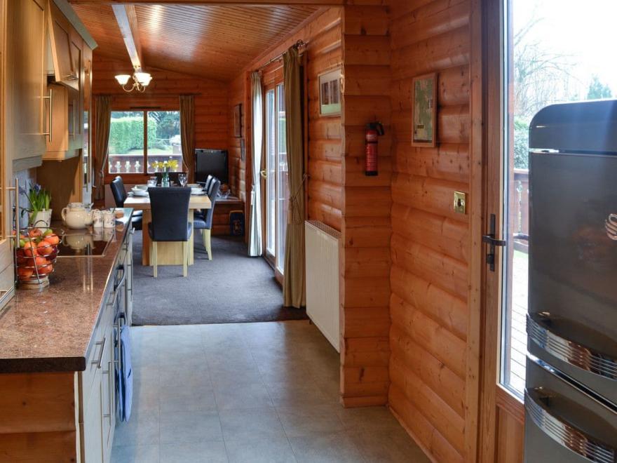 Bluebell Lodge - UK10955