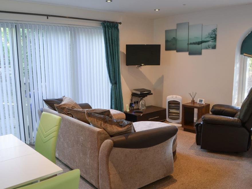 Eastfield Retreat - UK10972