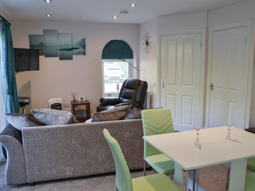 Eastfield Retreat - UK10972