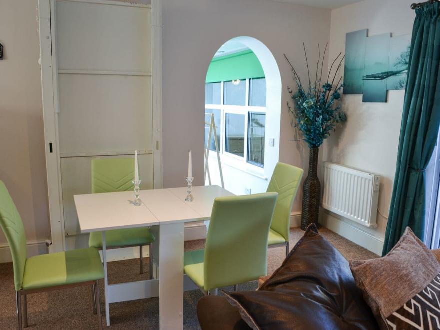 Eastfield Retreat - UK10972