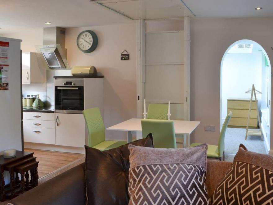 Eastfield Retreat - UK10972