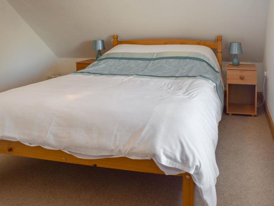 Curlew Cottage - UK2530