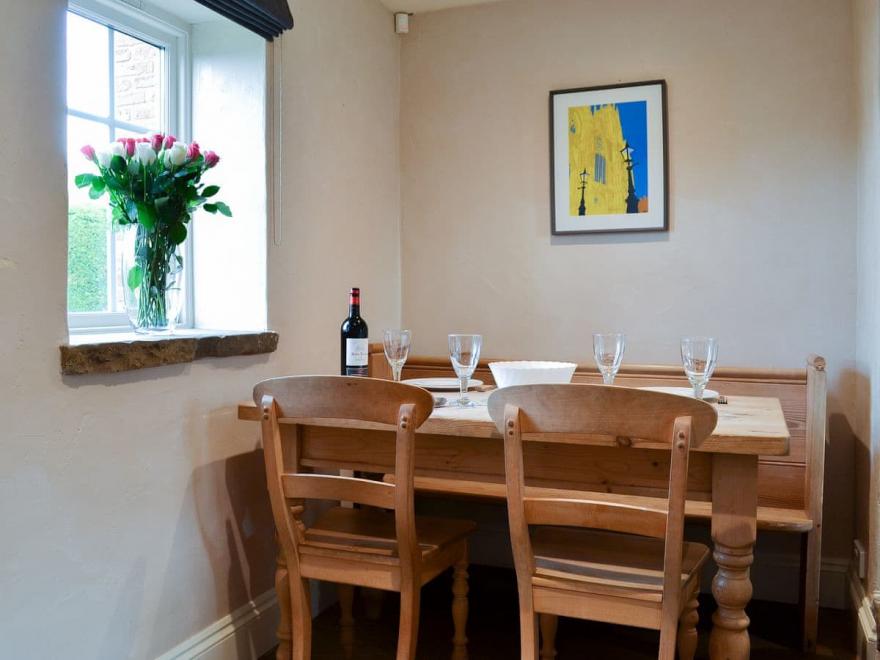 Darling Cottage - UK2602