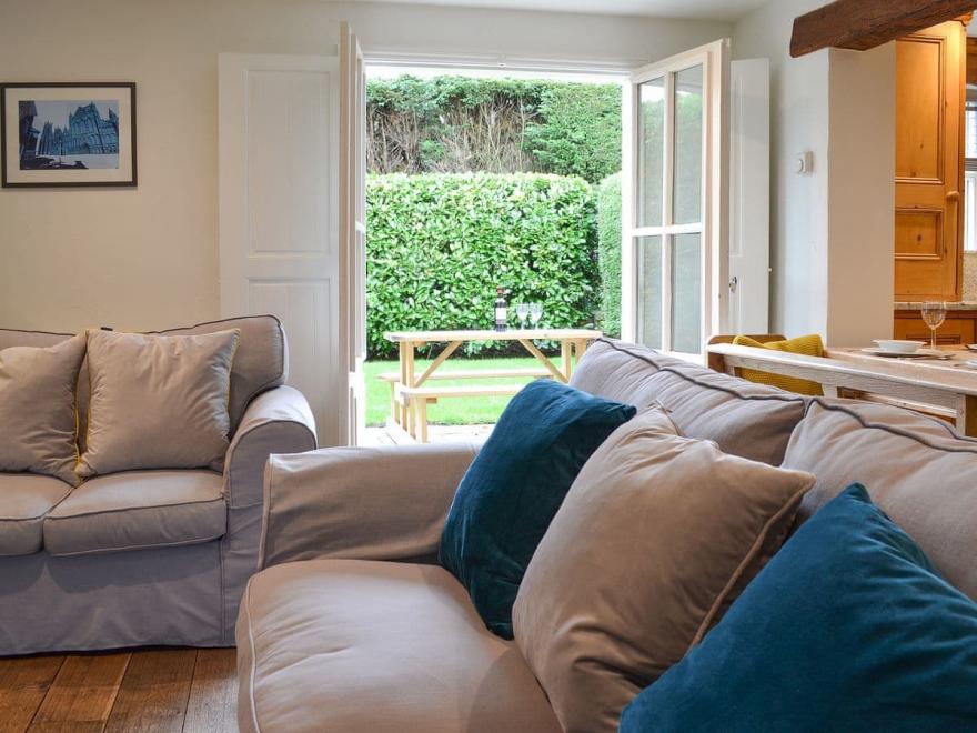 Pinfold Cottage - UK2605