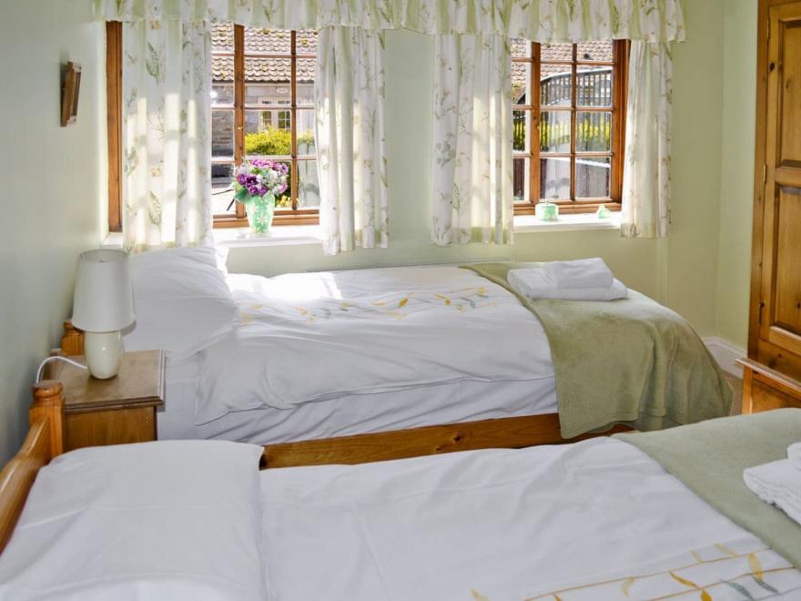 Cornflower Cottage - UK2615