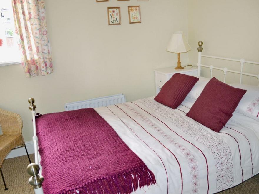 Rose Cottage - UK2616