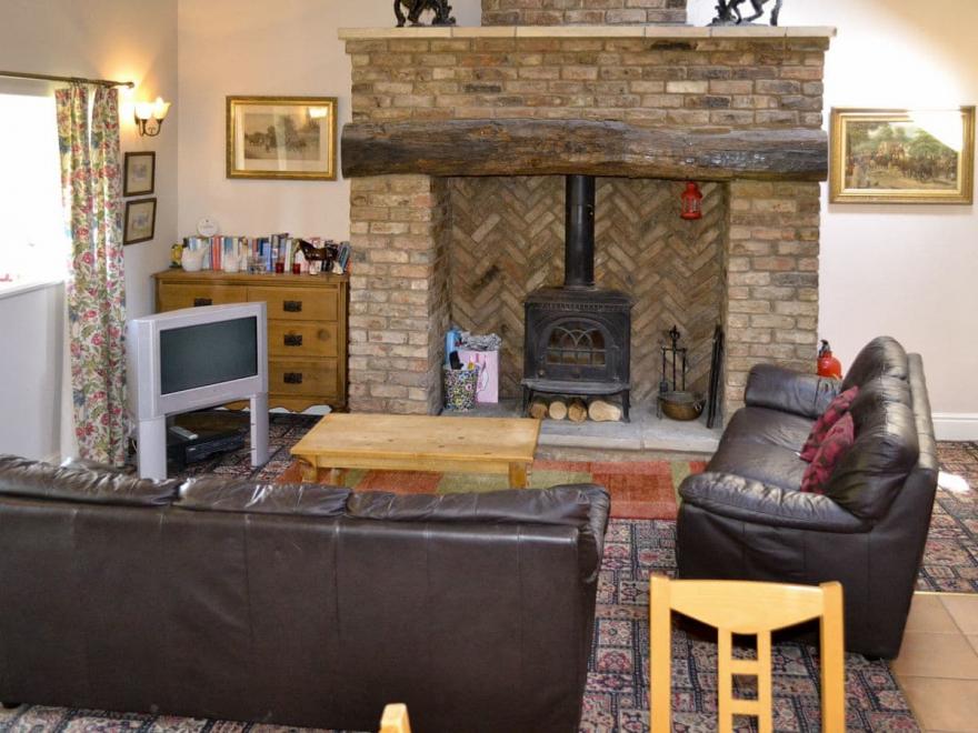 Jasmine Cottage - UK2617