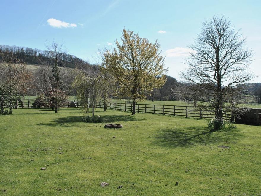 Cleveland Bay Cottage - UK2620