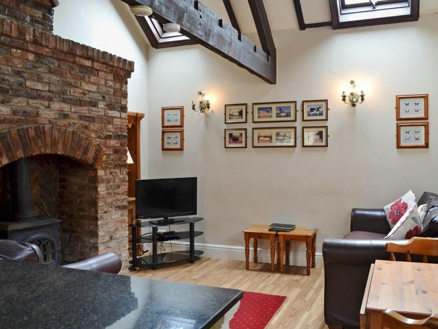 Primrose Cottage - UK2623