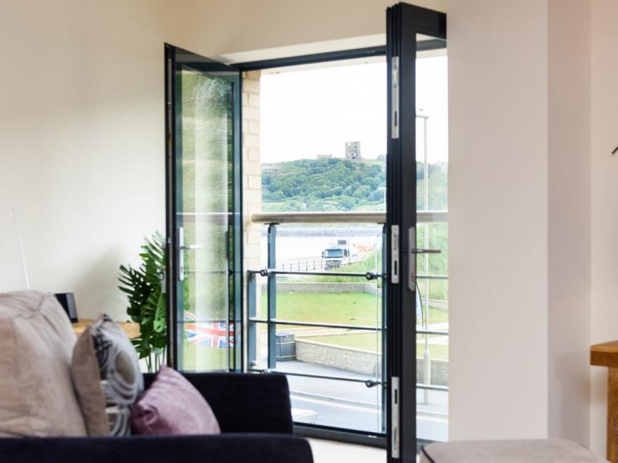 North Bay Sands Apartment 3 - UK2631