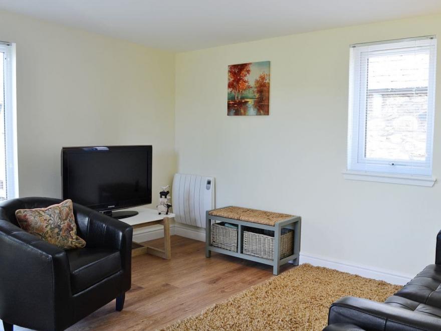 The Wee Cabin - UK5856