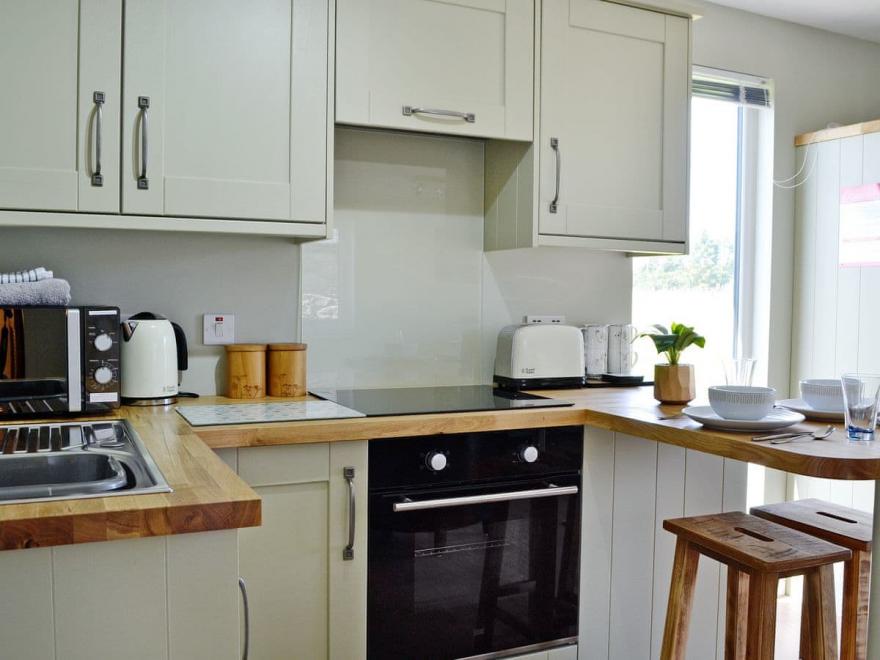 The Wee Cabin - UK5856