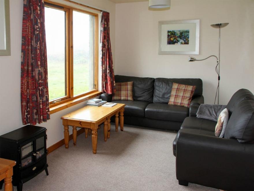 Myrtle Cottage - UK5869