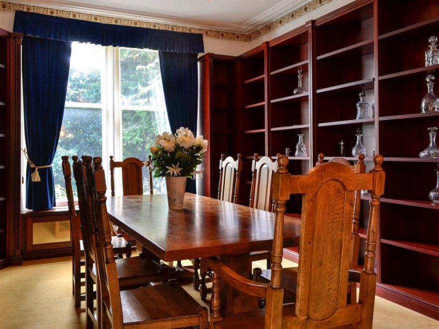 Craigendarroch House