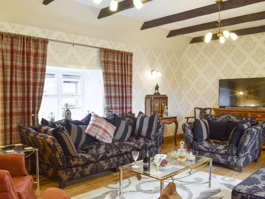 Hardilands Farm House