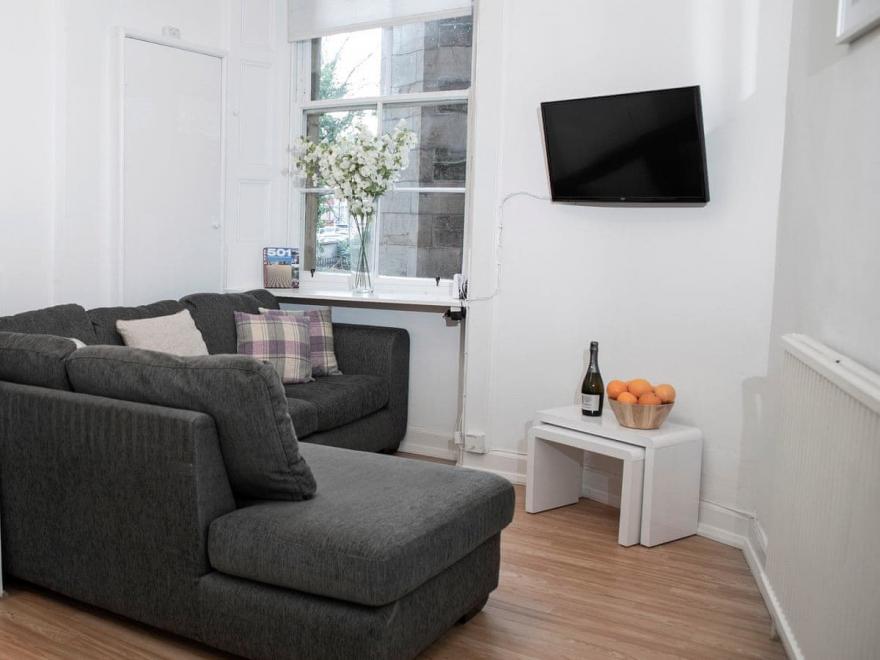 Edinburgh Apartment
