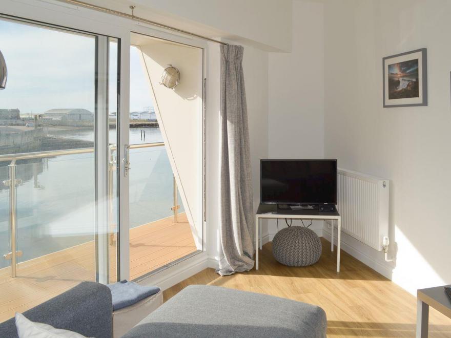 Petty Officer's Suite - UKC3247