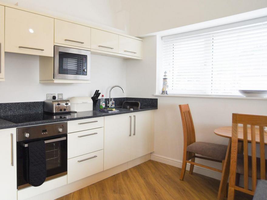 Petty Officer's Suite - UKC3247