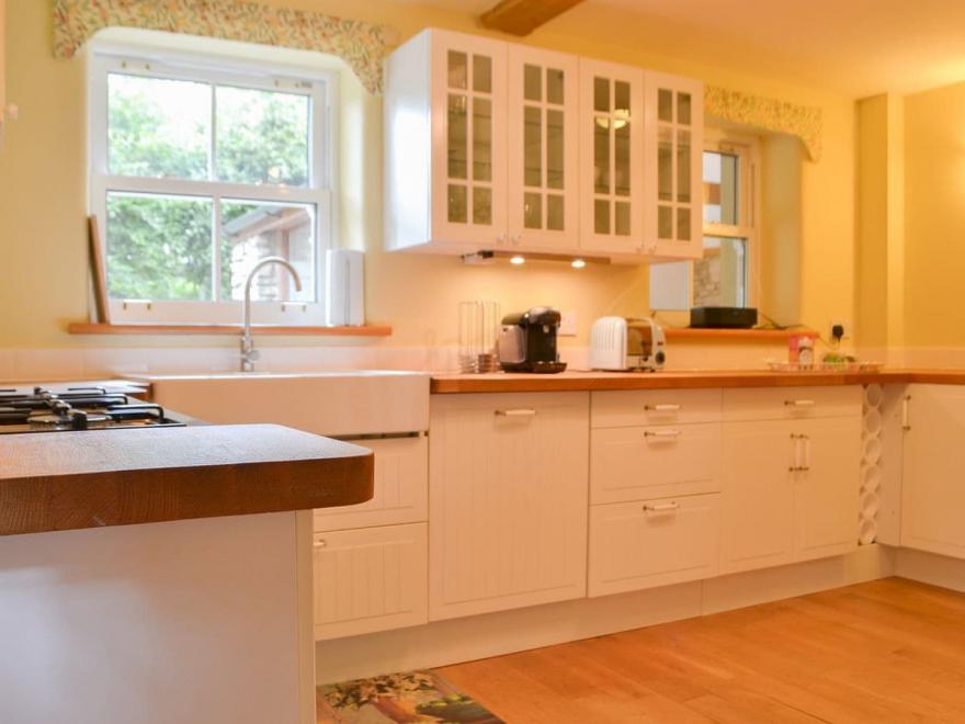 Great Kettle Barn Cottage