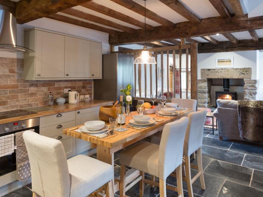 The Linhay - UKC3548