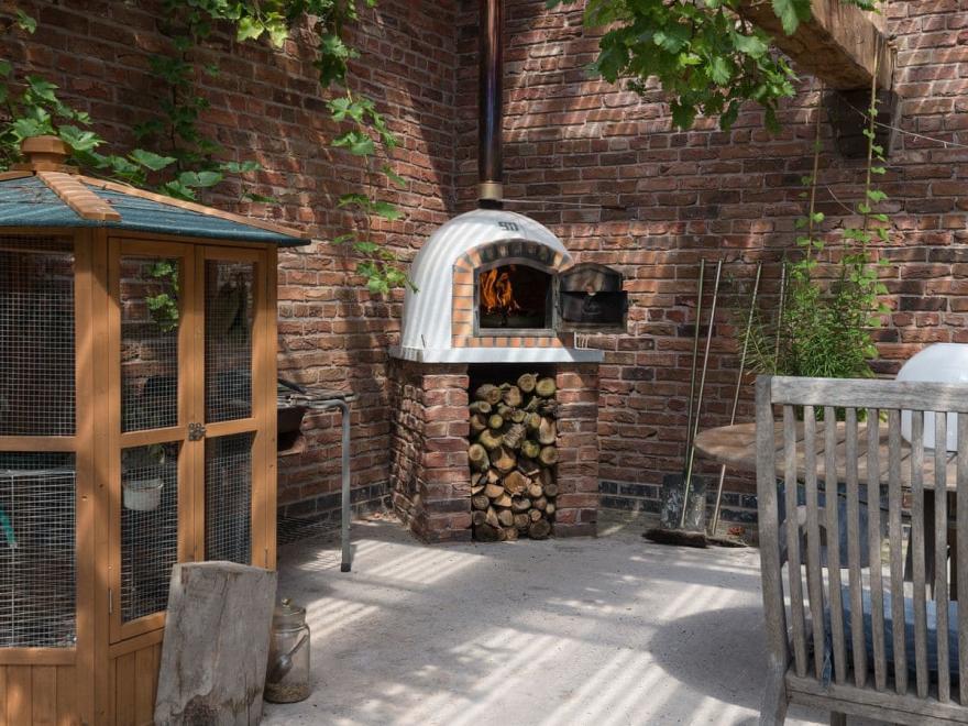 The Barn at Pye Corner Farm